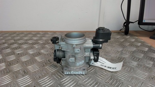 Drosselklappenstutzen bmw 316i - drosselklappenstutzen,